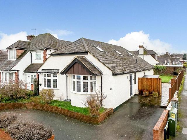 Bungalow for sale in Batchworth, Hertfordshire