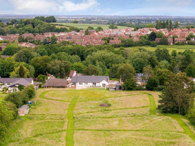 Bungalow for sale in Egginton, East Midlands