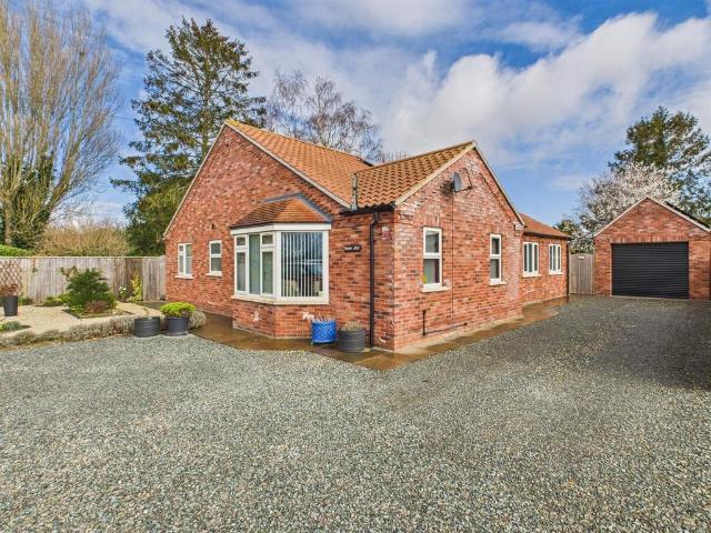Bungalow for sale in Belleau, Lincolnshire