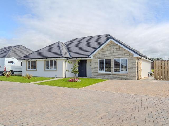 Bungalow for sale in Coylton Bungalow for sale in Coylton