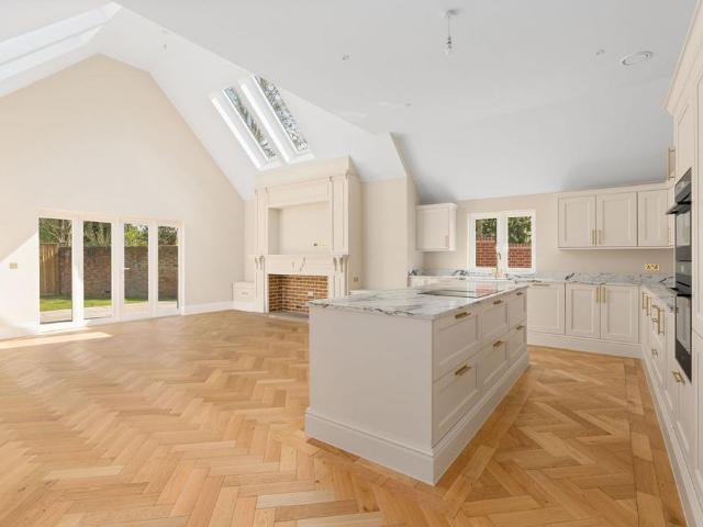 Bungalow for sale in Duton Hill, Essex