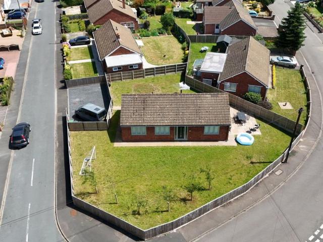 Bungalow for sale in Forthampton, Worcestershire