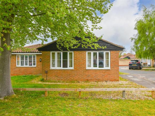 Bungalow for sale in Barway, Cambridgeshire