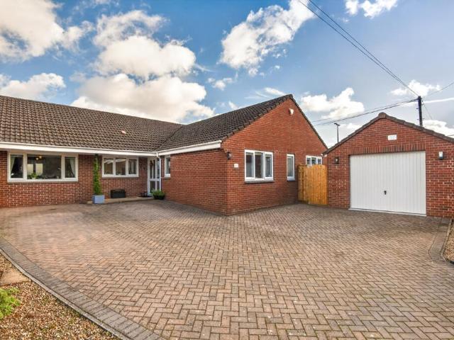 Bungalow for sale in Willand, Mid Devon