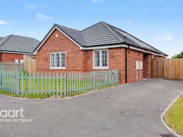 Bungalow for sale in Oversetts, Egginton