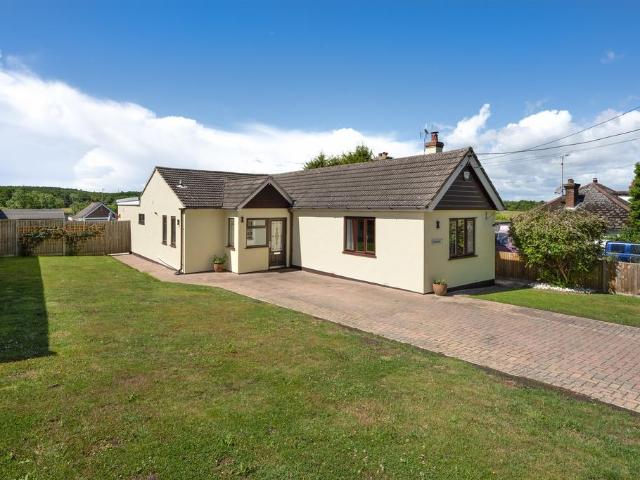 Bungalow for sale in Radfall, The Bridge