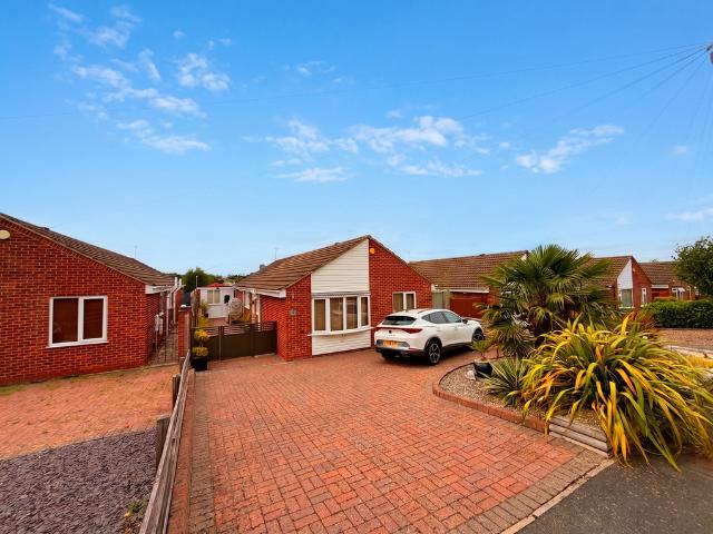 Bungalow for sale in Stanford On Avon, Leicestershire
