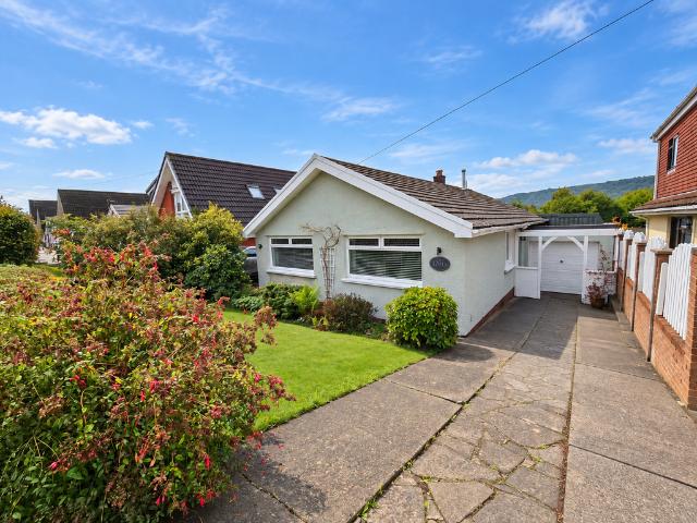 Bungalow for sale in Caewern, Bryncoch