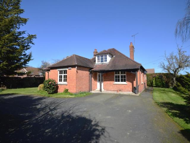 Bungalow for sale in Kingsland, Herefordshire