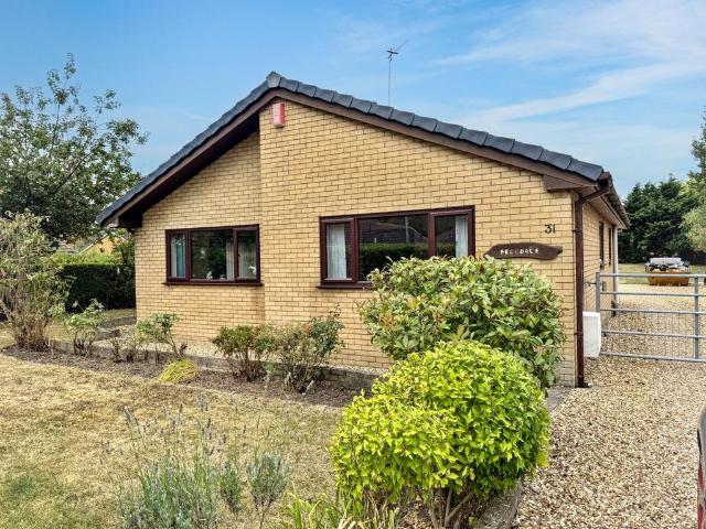 Bungalow for sale in Kinmel Bay, Wales