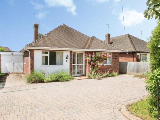 Bungalow for sale in Page Hill, Buckingham
