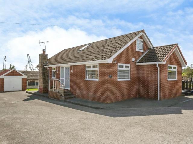 Bungalow for sale in Swinton, South Yorkshire