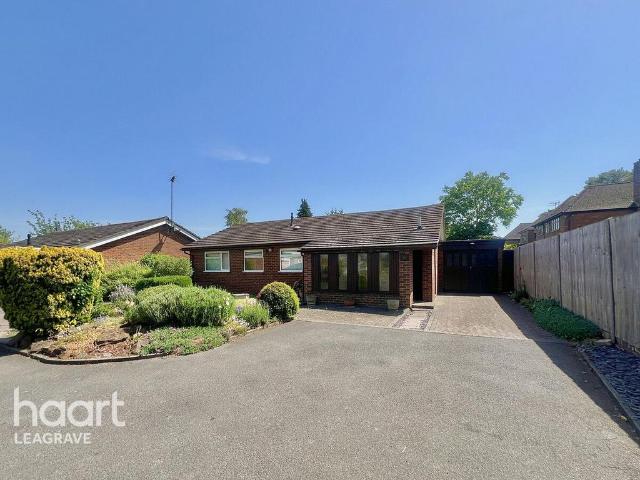 Bungalow for sale in Leagrave, Luton