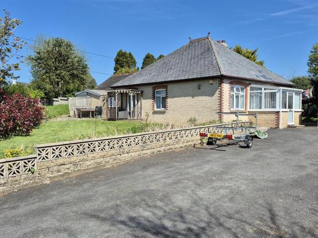 Bungalow for sale in Brandis Corner, Devon