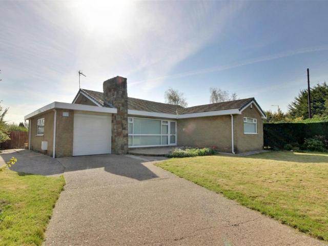 Bungalow for sale in Woodmansey, Dunswell