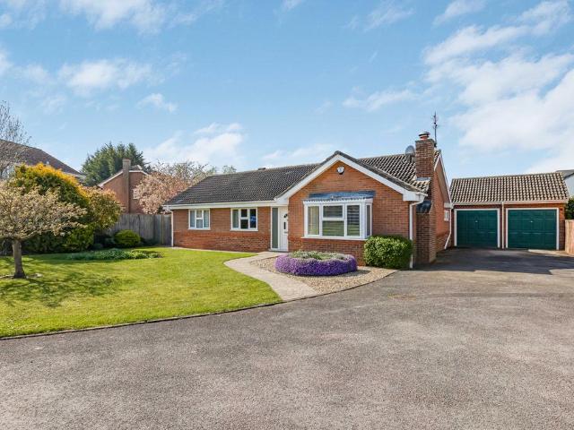 Bungalow for sale in Evershot, Oxfordshire