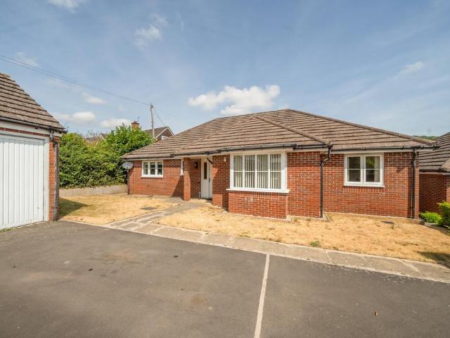 Bungalow for sale in Forthampton, Worcestershire