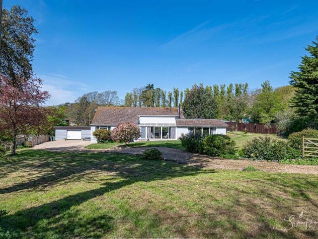 Bungalow for sale in Brook, Brighstone