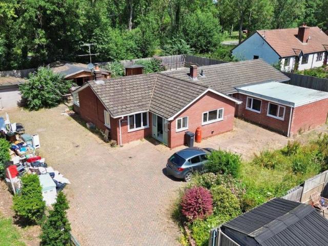 Bungalow for sale in Pontrilas