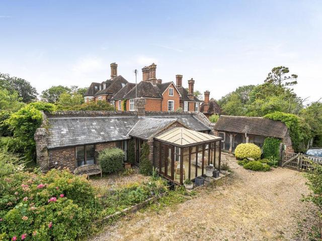 Bungalow for sale in Bridgefield, Kent
