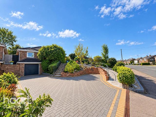 Bungalow for sale in Walton-on-the-Naze, Tendring