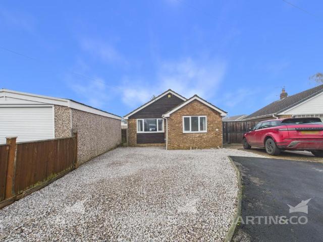 Bungalow for sale in Askern, South Yorkshire