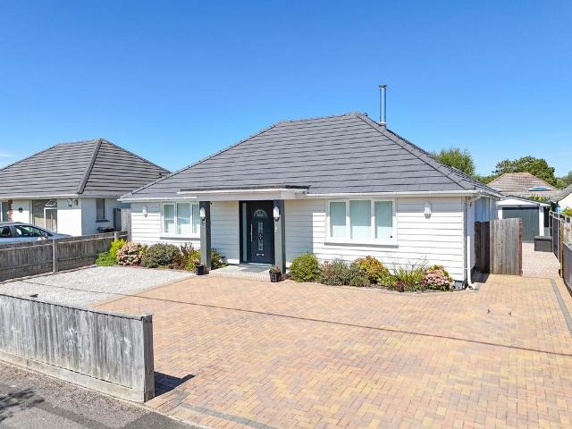 Bungalow for sale in Old Milton, Ashurst Bridge
