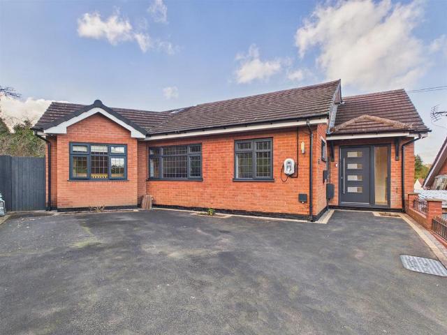 Bungalow for sale in Rushock, Worcestershire