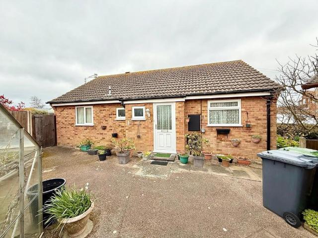 Bungalow for sale in Stokesby, Norfolk