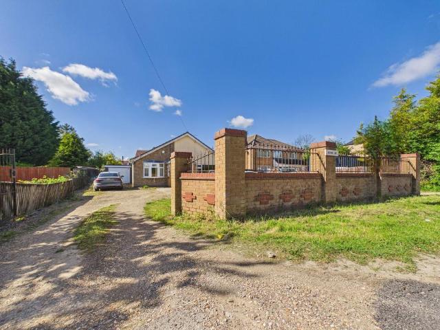 Bungalow for sale in Gosberton Clough, Lincolnshire