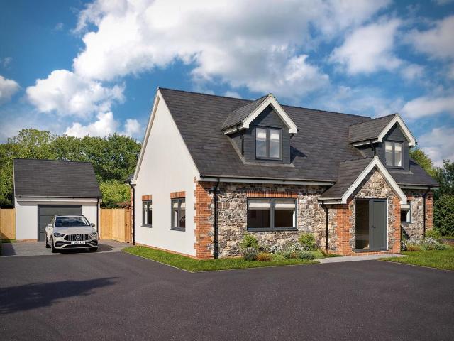 Bungalow for sale in Hungerford, Chapel Cleeve