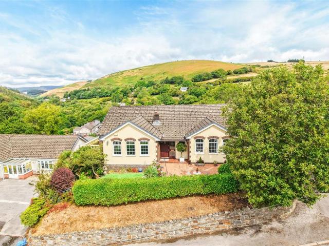 Bungalow for sale in Llangeinor, Wales
