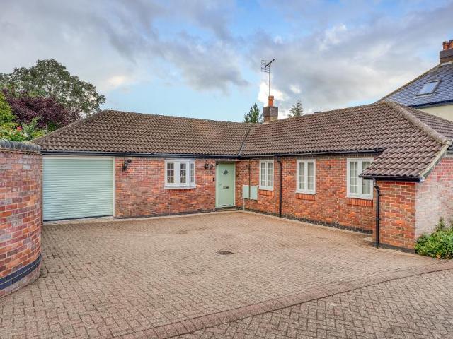 Bungalow for sale in Shenley Church End, Milton Keynes
