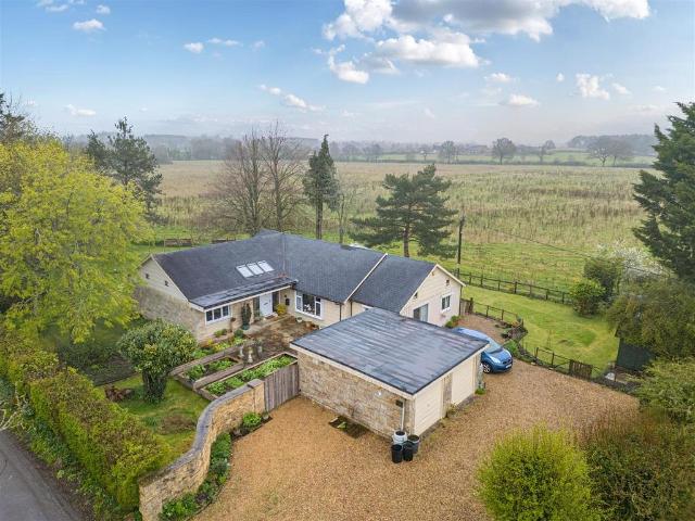 Bungalow for sale in Allington, Kington St Michael