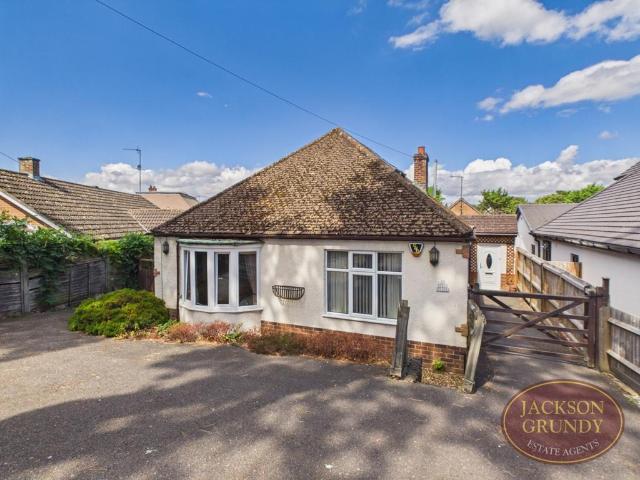Bungalow for sale in Spring Park, Kingsthorpe