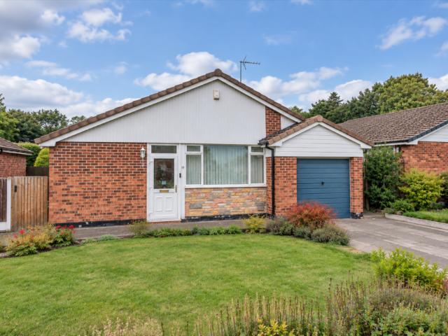 Bungalow for sale in Knutsford