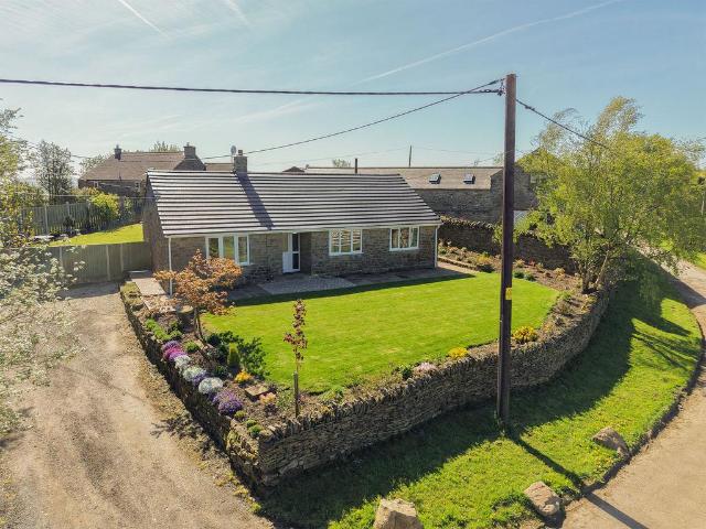 Bungalow for sale in Wadshelf, Brackenfield