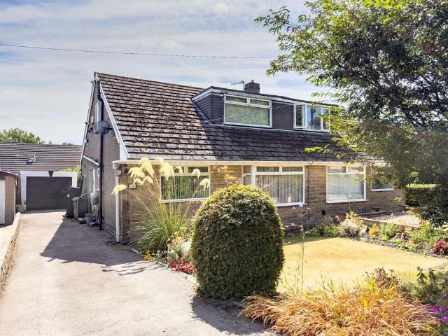 Bungalow for sale in Lower Wyke, West Yorkshire