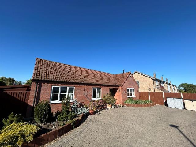 Bungalow for sale in Alverton, East Midlands