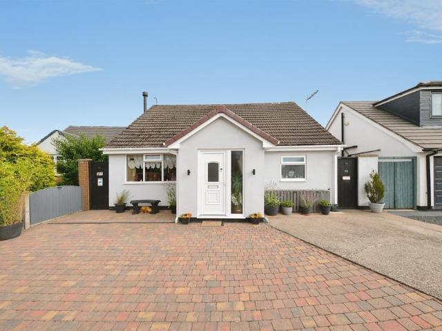Bungalow for sale in Brackenfield, East Midlands
