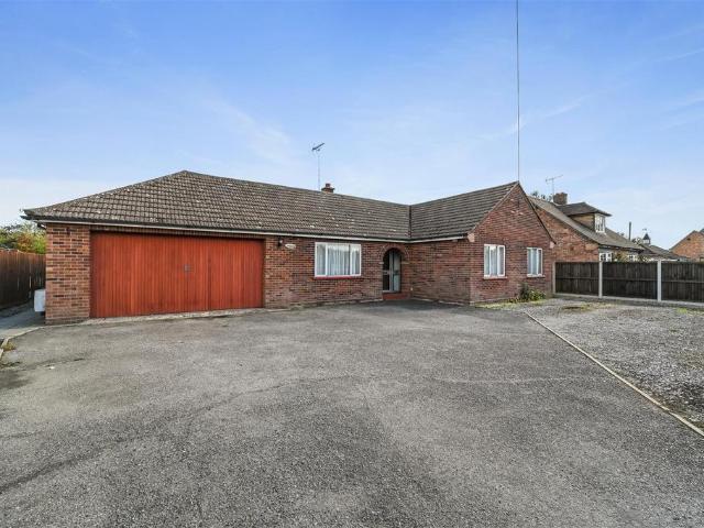 Bungalow for sale in Dale Hill, Essex