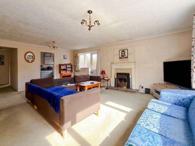 Bungalow for sale in Chelmondiston, Suffolk