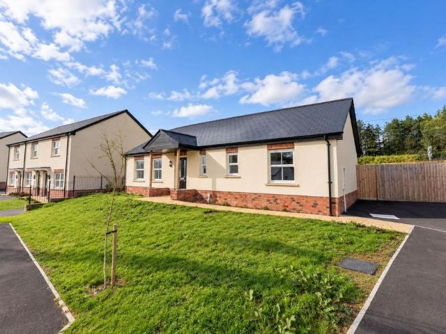 Bungalow for sale in Llangamarch, Llangammarch Wells
