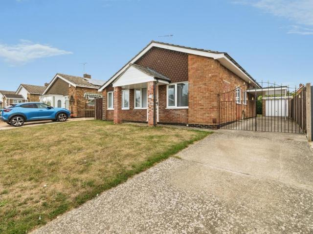 Bungalow for sale in Eastbridge, Suffolk