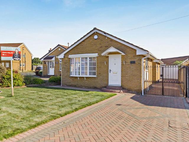 Bungalow for sale in Edenthorpe, South Yorkshire