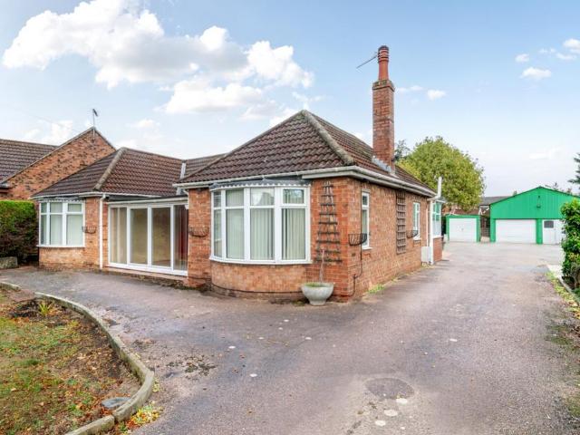 Bungalow for sale in Heckington, North Kesteven