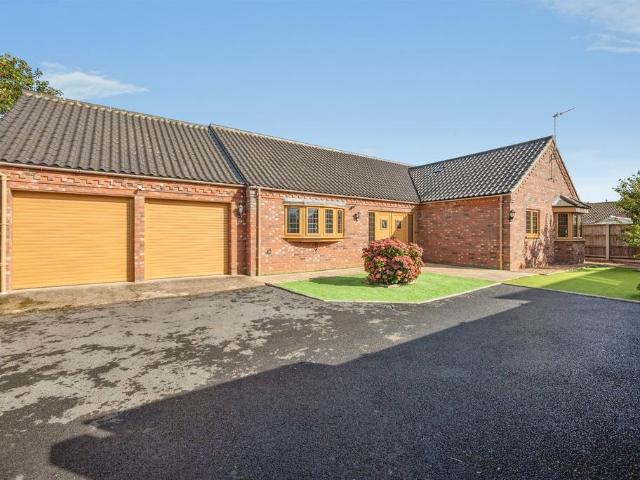 Bungalow for sale in Aylsham, Broadland