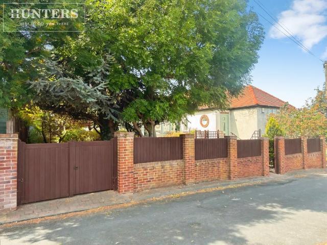 Bungalow for sale in Wilthorpe, Pogmoor