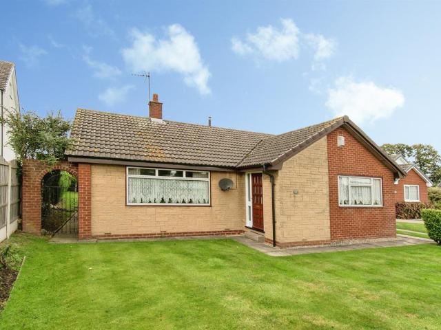 Bungalow for sale in North Featherstone, Wakefield