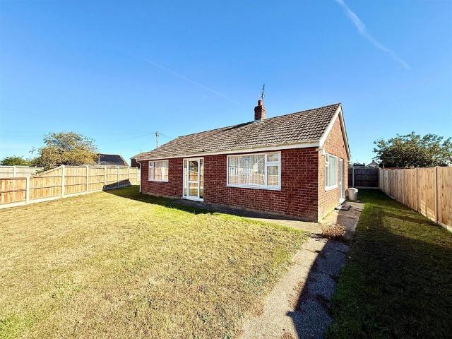 Bungalow for sale in Hemsby, Great Yarmouth